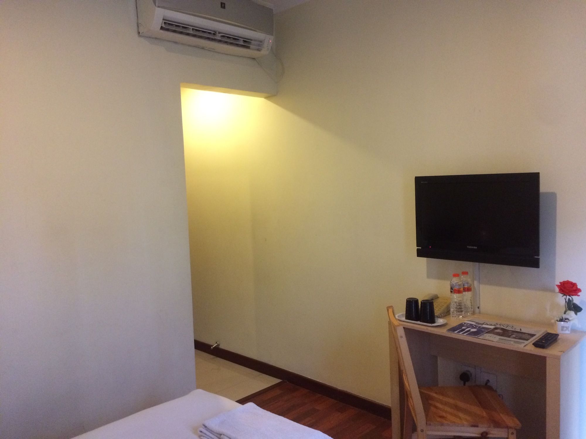 Arimbi Pejaten Suites Jakarta Exterior photo